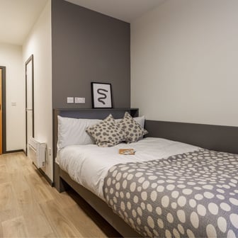 Classic En Suite 7 share - Image 1